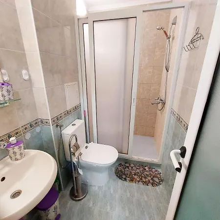 кънтри-лариса Apartman Pomorie