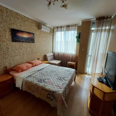 кънтри-лариса 公寓 帕莫瑞